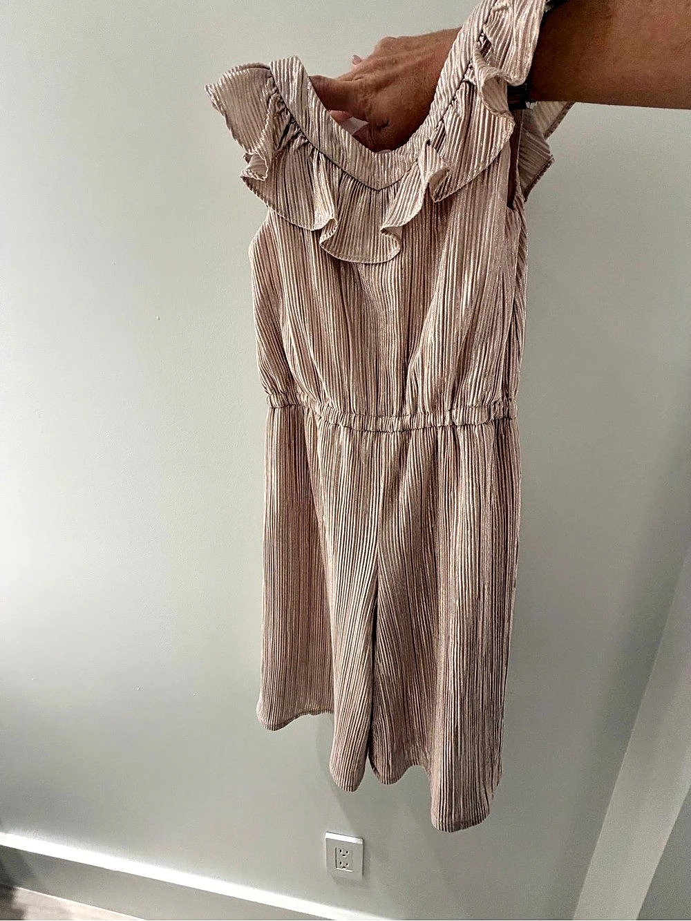 Kids Gold Romper - Like New - Picture 3 of 4